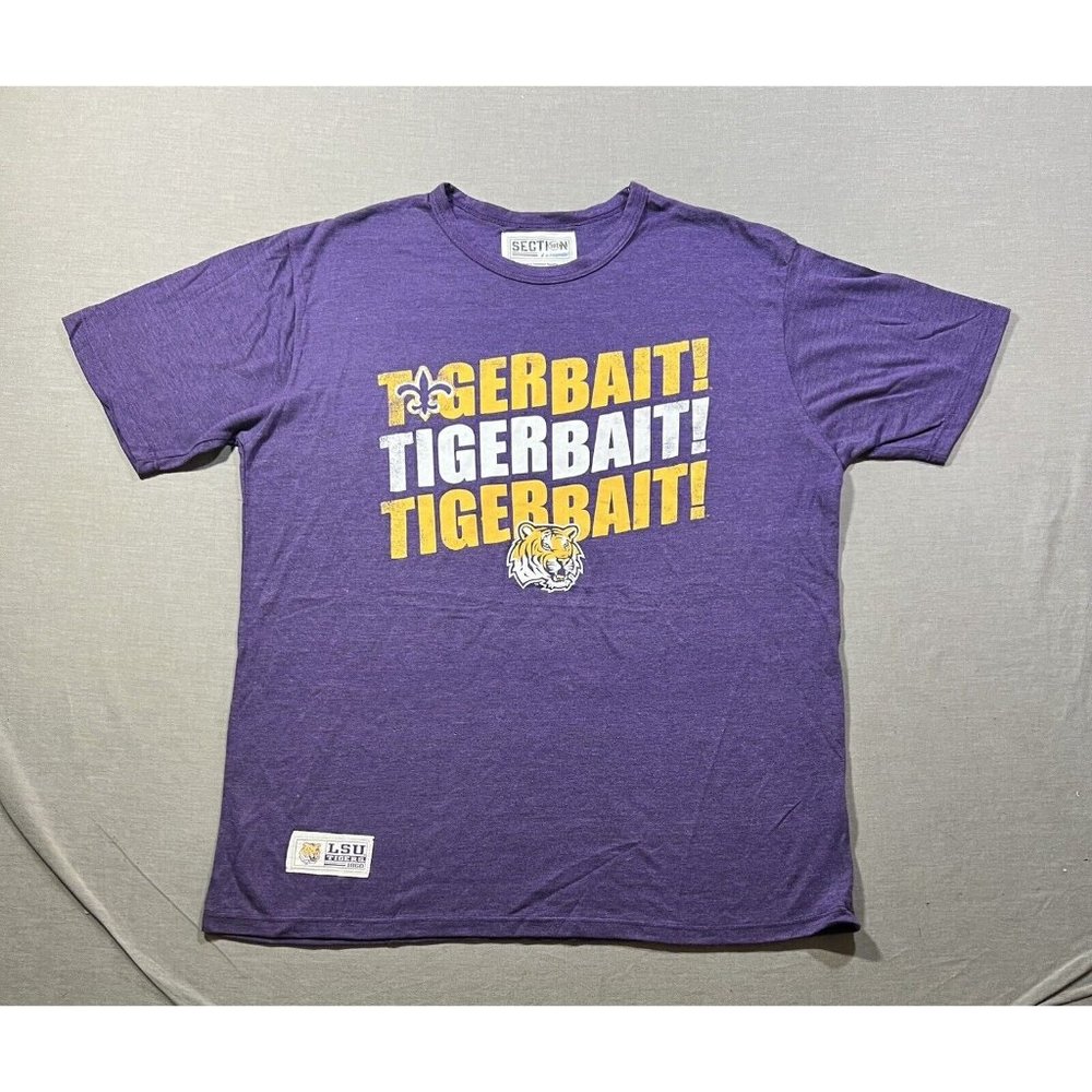 LSU Tiger Bait‎ Shirt Men’s Large Purple Short Sleeve Pullover Tee New.